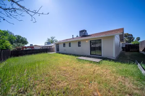 Exterior - 4422 Swallowtail Ct, Redding, CA 96003 photo 1 of 1