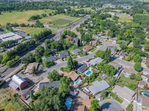 3160 Barrel Ct, Redding, CA 96001 photo 50
