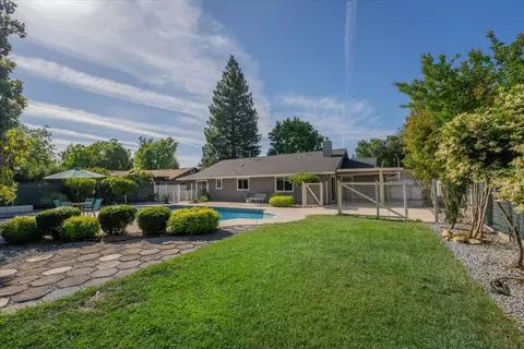 3160 Barrel Ct, Redding, CA 96001 photo 32