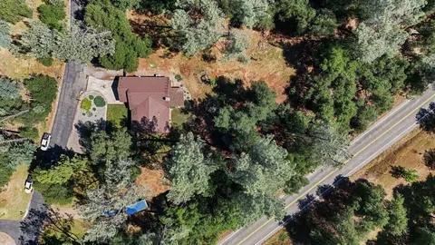 13375 Kings Way, Redding, CA 96003 photo 32