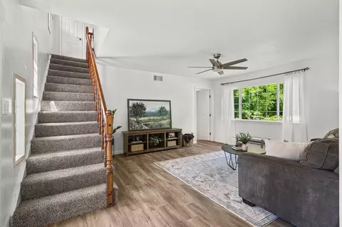 19186 Knighton Rd, Redding, CA 96002 photo 21