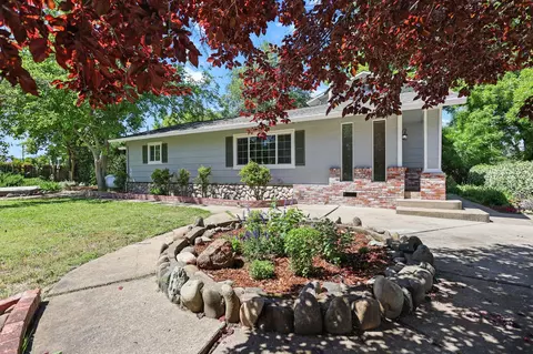19186 Knighton Rd, Redding, CA 96002 photo 39