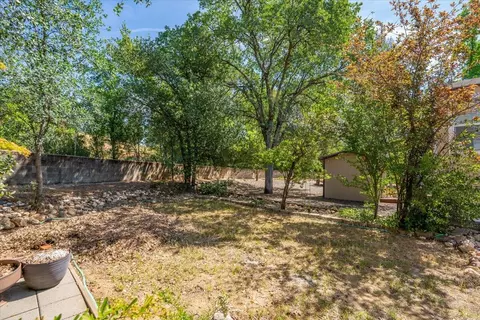 4824 Pecan Dr, Redding, CA 96003 photo 33