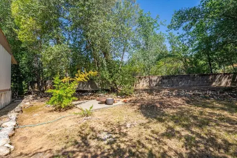 4824 Pecan Dr, Redding, CA 96003 photo 32