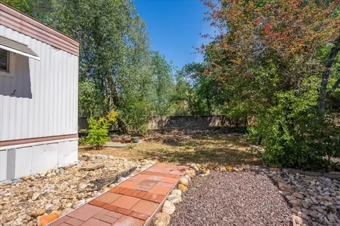 4824 Pecan Dr, Redding, CA 96003 photo 35