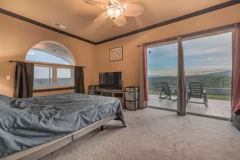 Bedroom - 4684 Oak Glen Dr, Redding, CA 96001 photo 1 of 1