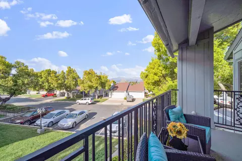 Exterior - 249 Ridgetop Dr #239, Redding, CA 96003 photo 3 of 9