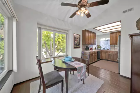 Dining - 249 Ridgetop Dr #239, Redding, CA 96003 photo 2 of 4