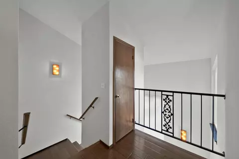 Entry Way - 249 Ridgetop Dr #239, Redding, CA 96003 photo 3 of 5