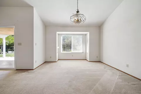 Living - 265 River Park Dr, Redding, CA 96003 photo 2 of 2