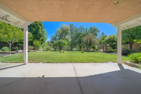 Exterior - 265 River Park Dr, Redding, CA 96003 photo 3 of 4