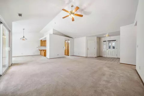 Living - 265 River Park Dr, Redding, CA 96003 photo 1 of 2