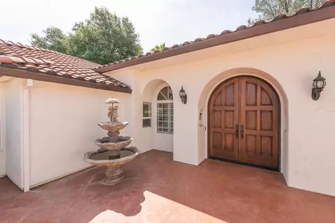 Entry Way - 2759 Lake Redding Dr, Redding, CA 96003 photo 1 of 6
