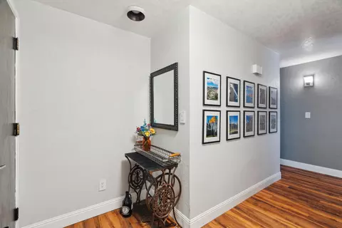 Entry Way - 2151 Wilson Ave, Redding, CA 96002 photo 2 of 2