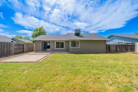 1565 Lacey Ln, Redding, CA 96003 photo 26