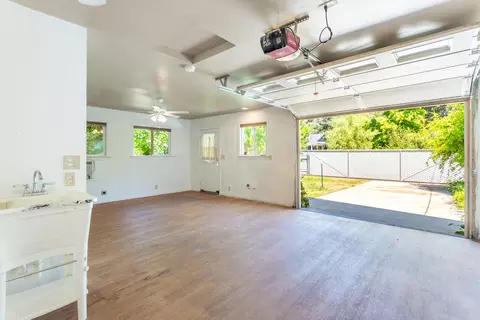 1556 Santa Fe Ave, Redding, CA 96003 photo 18
