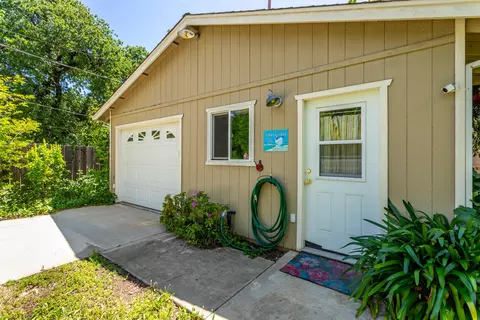 1556 Santa Fe Ave, Redding, CA 96003 photo 22