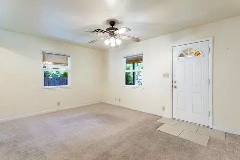 1556 Santa Fe Ave, Redding, CA 96003 photo 2