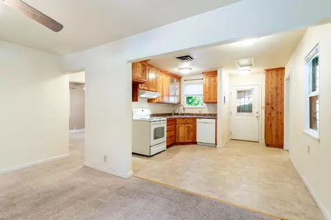 1556 Santa Fe Ave, Redding, CA 96003 photo 5