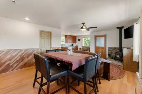 Dining - 2125 Lava, Mccloud, CA 96057 photo 3 of 3