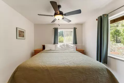 Bedroom - 2125 Lava, Mccloud, CA 96057 photo 3 of 4