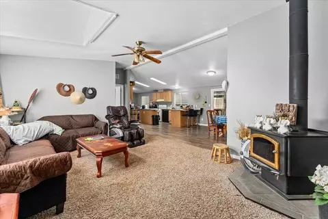 16605 Lassen Ave, Anderson, CA 96007 photo 8