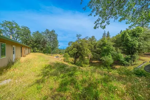 17171 Flanagan Rd, Redding, CA 96003 photo 20