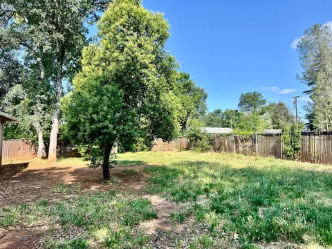 Exterior - 3901 El Portal Dr, Redding, CA 96002 photo 2 of 2