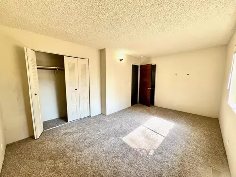 Bedroom - 3901 El Portal Dr, Redding, CA 96002 photo 3 of 3