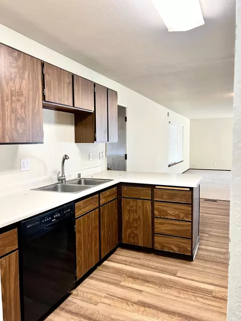 Kitchen - 3901 El Portal Dr, Redding, CA 96002 photo 2 of 3