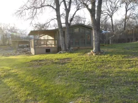 1090 Crooked Oak Ln, Redding, CA 96003 photo 2