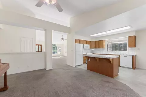 1366 Carla Cir, Redding, CA 96003 photo 9