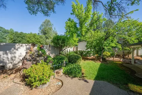 1366 Carla Cir, Redding, CA 96003 photo 38
