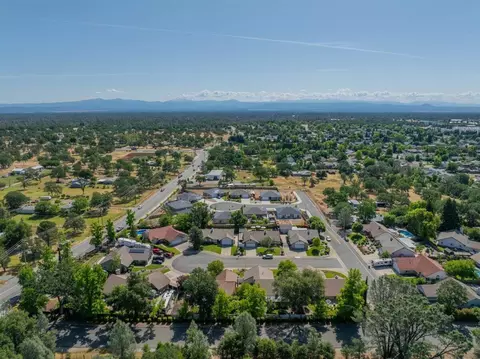 1366 Carla Cir, Redding, CA 96003 photo 49