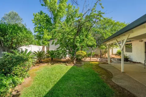 1366 Carla Cir, Redding, CA 96003 photo 35