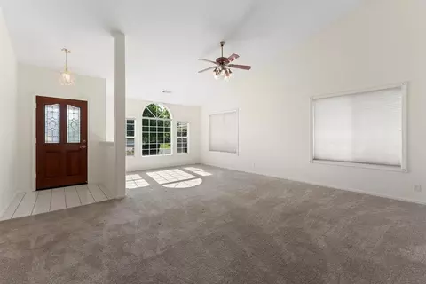 1366 Carla Cir, Redding, CA 96003 photo 5
