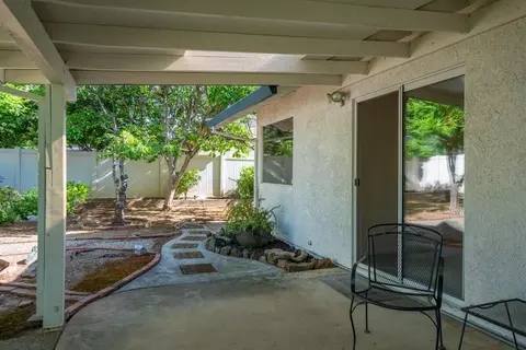 1366 Carla Cir, Redding, CA 96003 photo 33