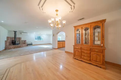Living - 13645 Gloria Ter, Redding, CA 96003 photo 1 of 4
