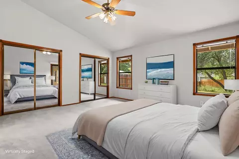 Bedroom - 1152 Edgewood Dr, Redding, CA 96003 photo 1 of 10