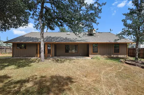 Other - 1152 Edgewood Dr, Redding, CA 96003 photo 3 of 4