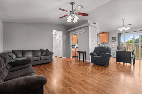 4227 Meade St, Shasta Lake, CA 96019