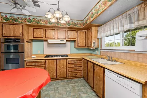 11955 Craig Ave, Red Bluff, CA 96080 photo 12
