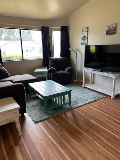 Living - 2046 Silverfield Loop, Redding, CA 96002 photo 1 of 1