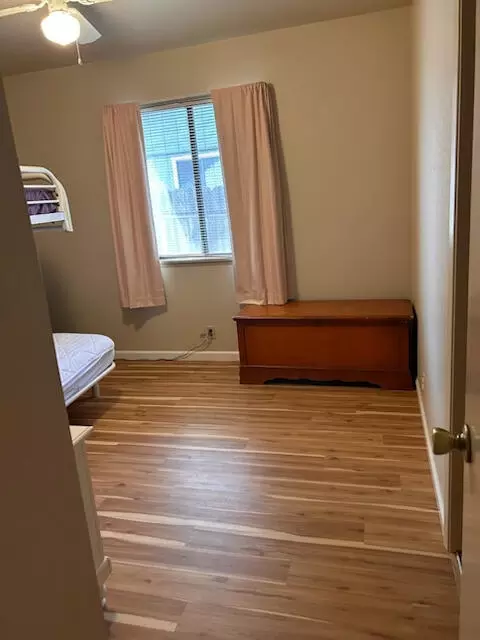 Bedroom - 2046 Silverfield Loop, Redding, CA 96002 photo 2 of 2