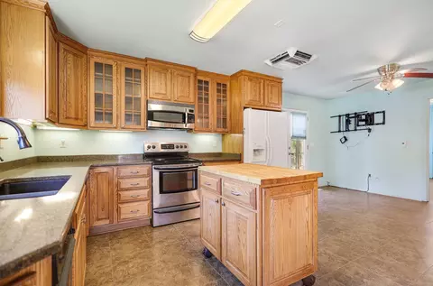 10262 Salmon Creek Rd, Redding, CA 96003 photo 7