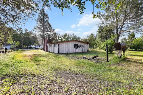 10262 Salmon Creek Rd, Redding, CA 96003 photo 25