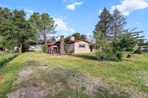 10262 Salmon Creek Rd, Redding, CA 96003 photo 28