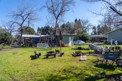 2880 Reservoir Ln, Redding, CA 96002 photo 9