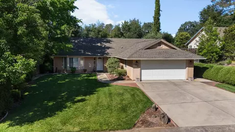 4010 Cambria Dr, Redding, CA 96002 photo 23