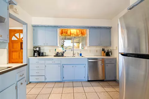 3250 Winding Way, Redding, CA 96003 photo 7
